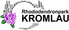 Logo des Rhododendronparks Kromlau mit stilisierter Rakotzbrücke und blühendem Rhododendronzweig